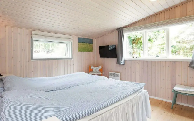 6 Person Holiday Home in Hojby