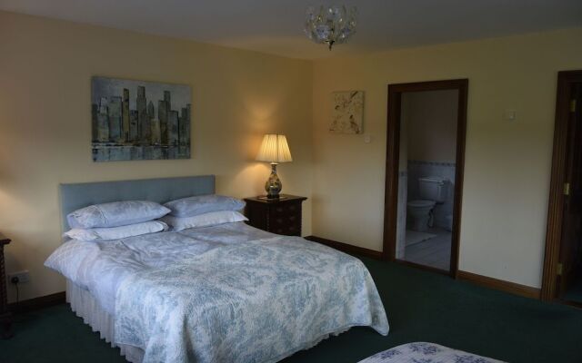 White Hill Country House