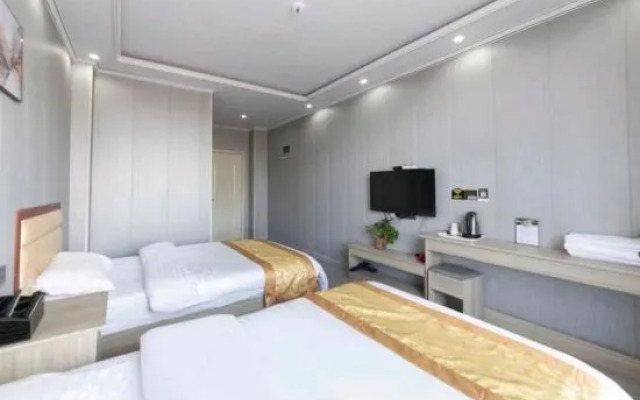 Jiajing Express Hotel（Caojiabao Airport Store）