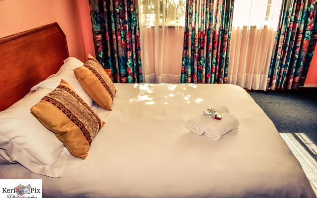 Fairy Knowe Hotel