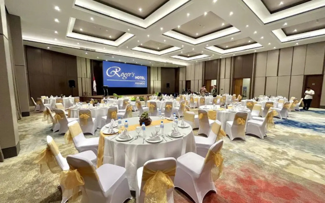 Rogers Hotel Manado