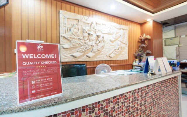 ZEN Rooms Rat-U-Thid 200 Phi Road