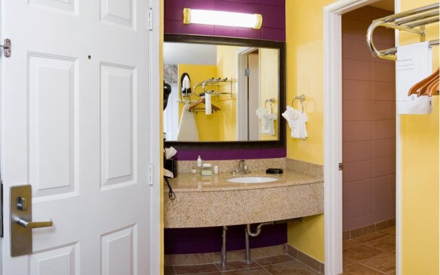 Red Lion Inn & Suites Walla Walla