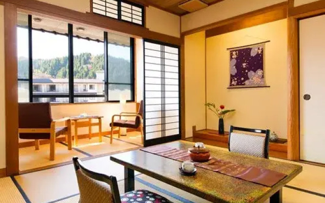 Saninyumura Onsen Kinokairori Kotobukiso