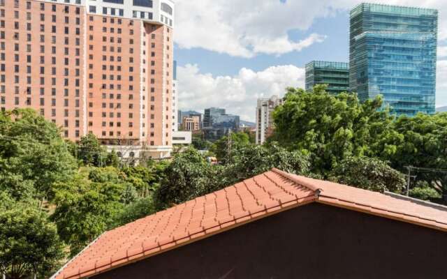 Penthouse 3rd Floor Lleras