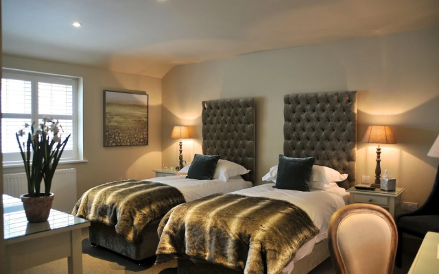 The Red Lion Inn