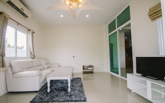 Baan Shading Party Pool Villa