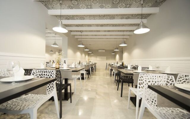 Hostal & Restaurante Avenida