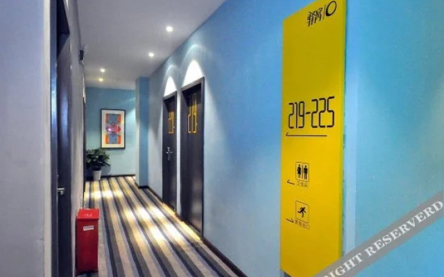 Yiwo Hotel