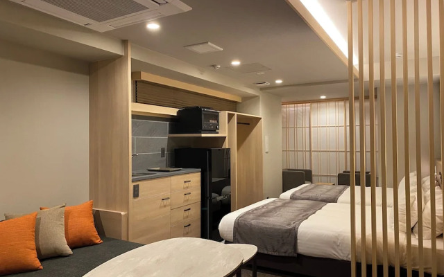 Premium Apart MONday KYOTO GOJO