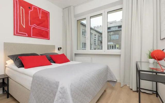 3-bedroom Apartment in Warsaw by Renters