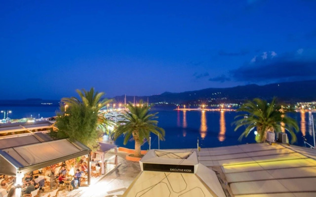 Seafront Own Ouse - Sleeps 6 - 5min Walk To the Beach