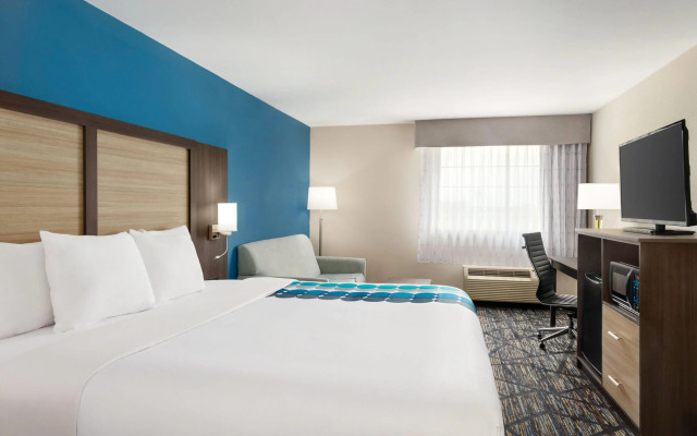 Baymont by Wyndham Blackwell I-35