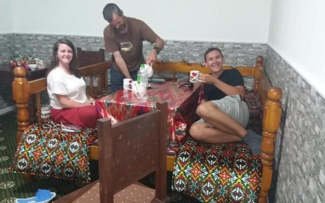 Anisa Hostel