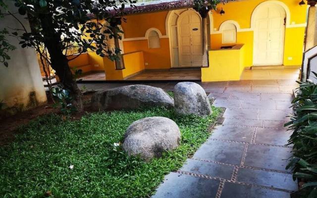 Le Aham Boutique Hotel