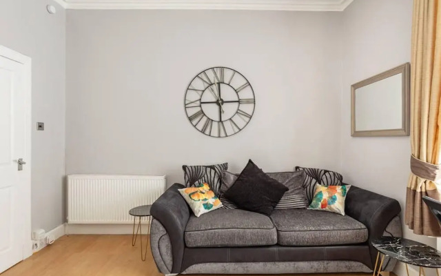 1BR Summit Holburn - Cosy Flat With Ultrafast Wifi