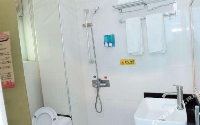 Jun Hotel Guangdong Shenzhen Bao'an District Shajing Subdistrict Shajing Tianhong
