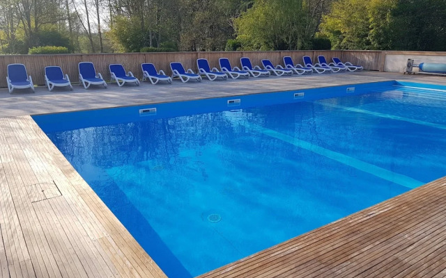 Camping Le Petit Lion - Gites