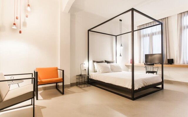Monk Monastiraki Suites