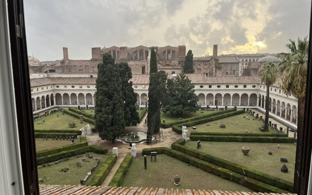 Camere con vista sul Chiostro Di Michelangelo