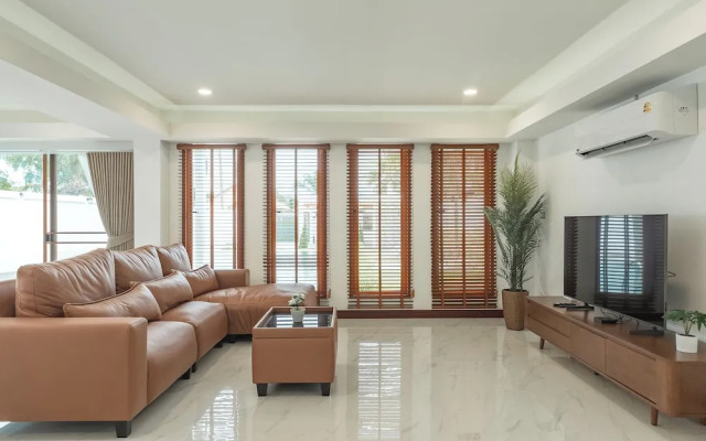 Built17122024Great Villa Beautiful V154