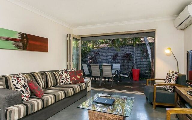 Byron Lakeside Holiday Apartments