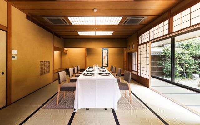 Nanzenji sando KIKUSUI