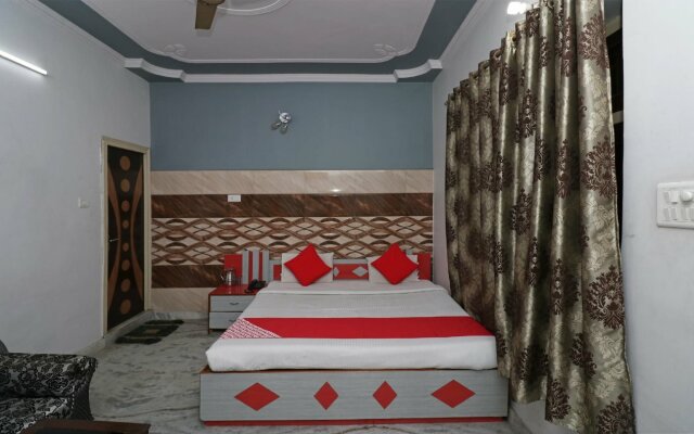 Hotel Taj Palace By OYO Rooms