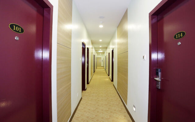 City Garden Hotel