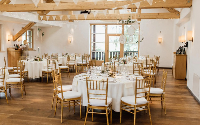 Schloss Prielau Hotel & Restaurants