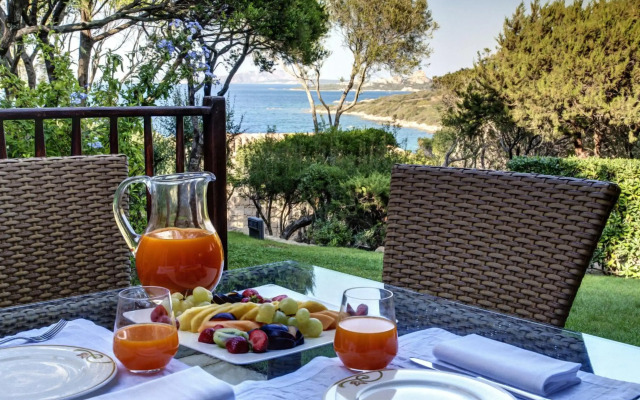 L'Ea Bianca Luxury Resort