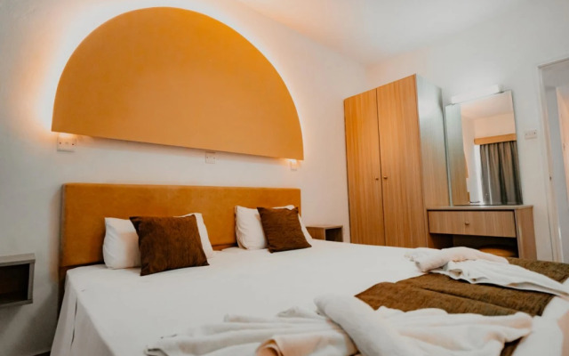 Penelope Beach Hotel Apts