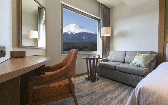 Highland Resort Hotel & Spa