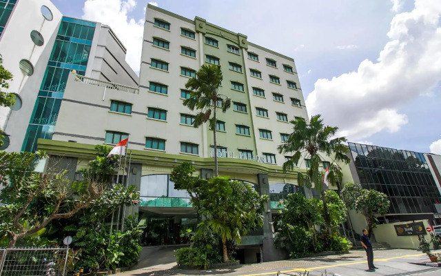 Paragon Gallery Hotel