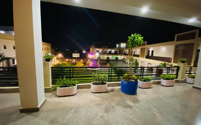 Hotel Kumkum Palace
