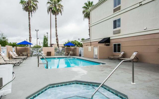 Comfort Suites Plant City