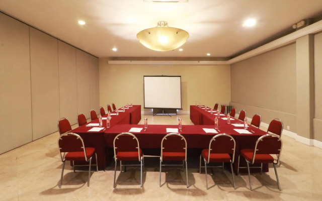 Holiday Inn Hotel & Suites Guadalajara-Centro Historico by IHG