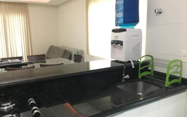 4 Ilhas, 2 Suites, 2 Garagens