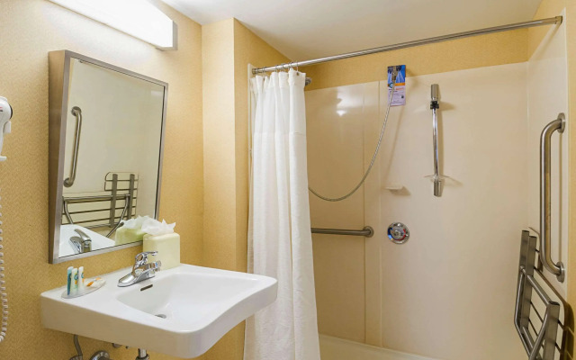 Quality Inn Boston - Revere