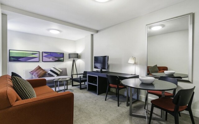 DARLING A Tidy Space in a Great Location