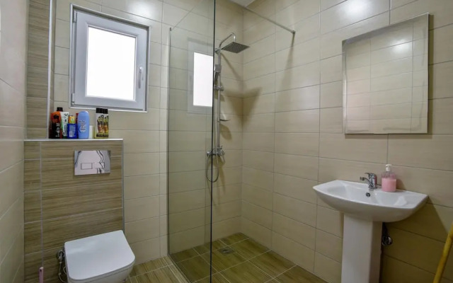 Villa w Garden Balcony 8 min to Ulcinj Long Beach