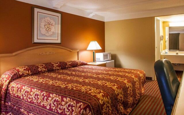 Rodeway Inn