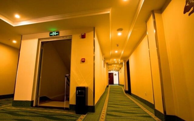 Greentree Inn Sanya Bar Street Linchunhe Road Business Hotel