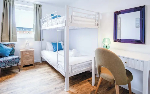 Skyline Duplex Penthouse - Llanelli