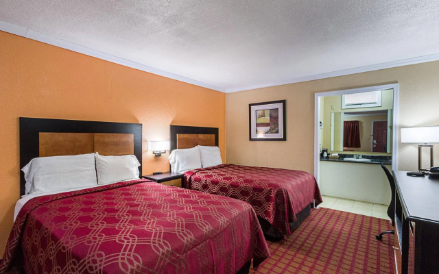 Econo Lodge West Dodge Omaha