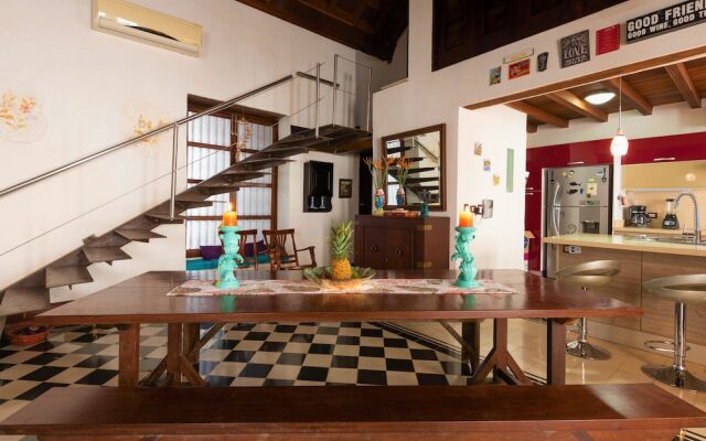 San Pedro Apartments