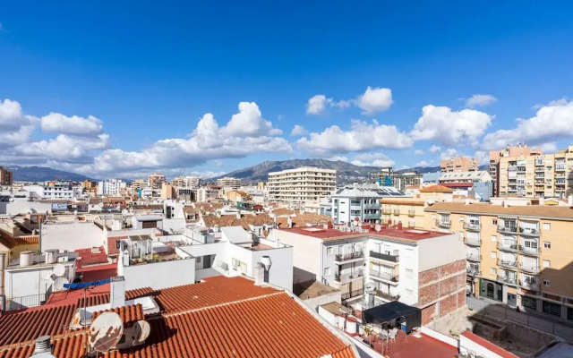 Marvelous Waterfront apt in Fuengirola - Ref 73