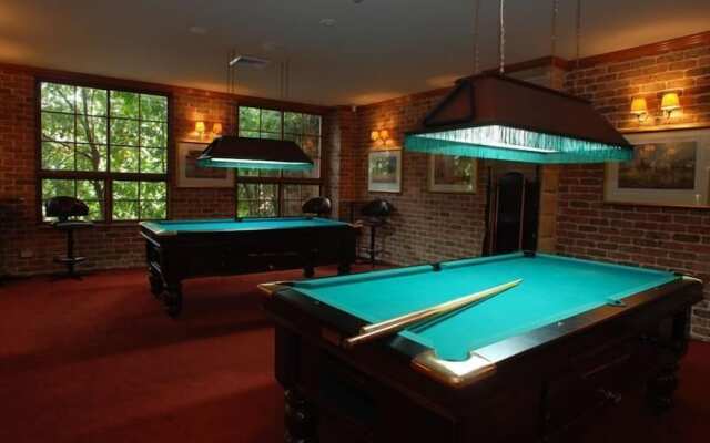 The Hermitage Motel