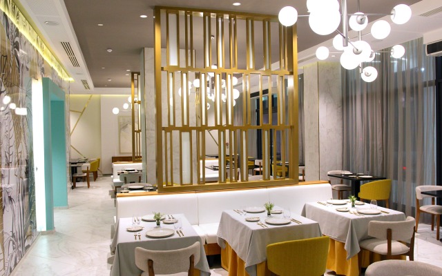 Grand Aston Habana