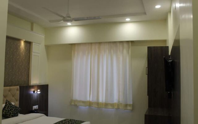 Parkside Navjyoti Hotel